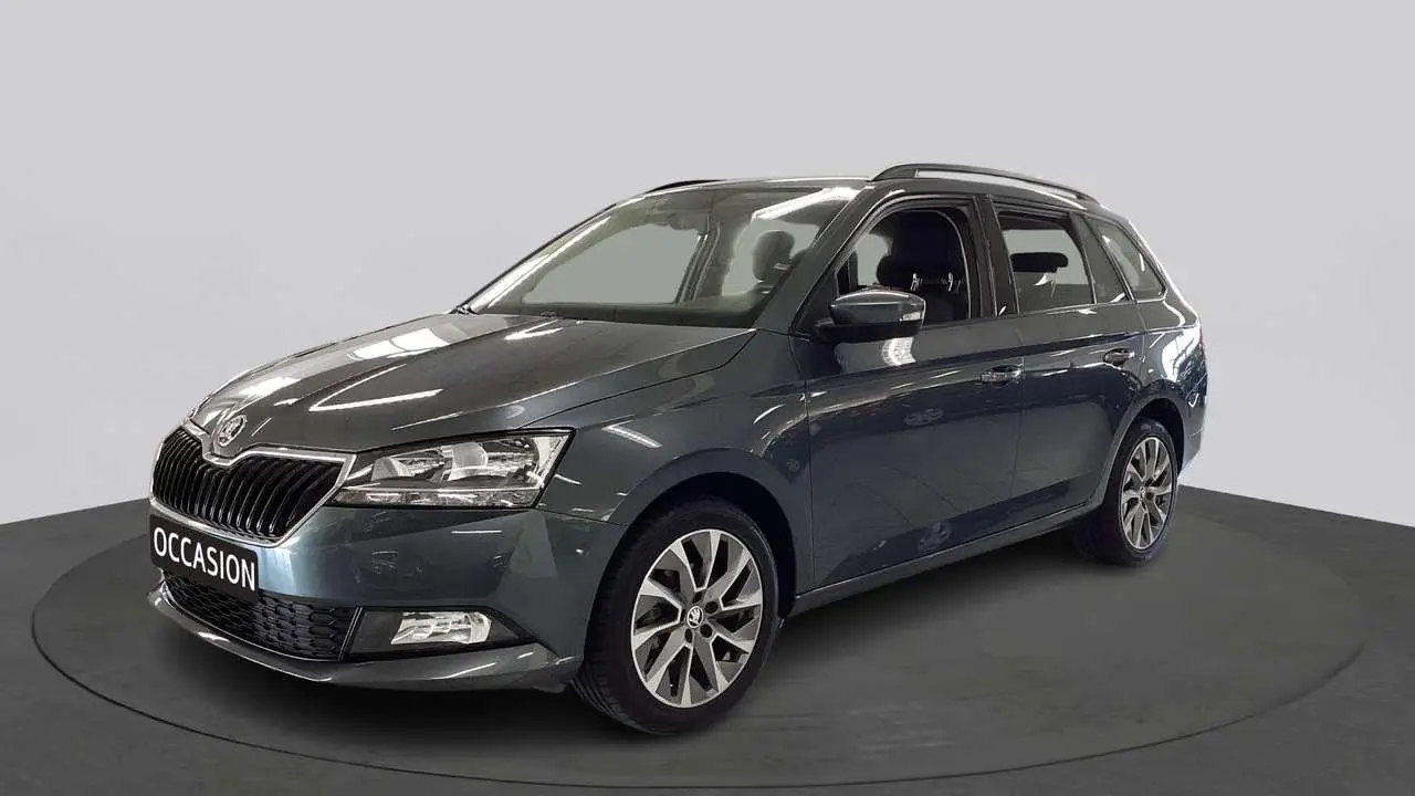 Photo 1 : Skoda Fabia 2021 Essence