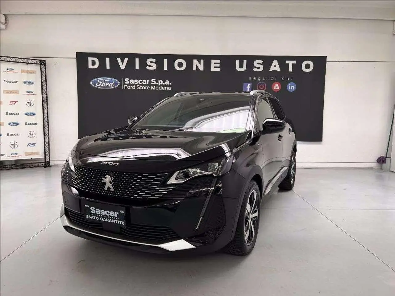 Photo 1 : Peugeot 3008 2021 Petrol