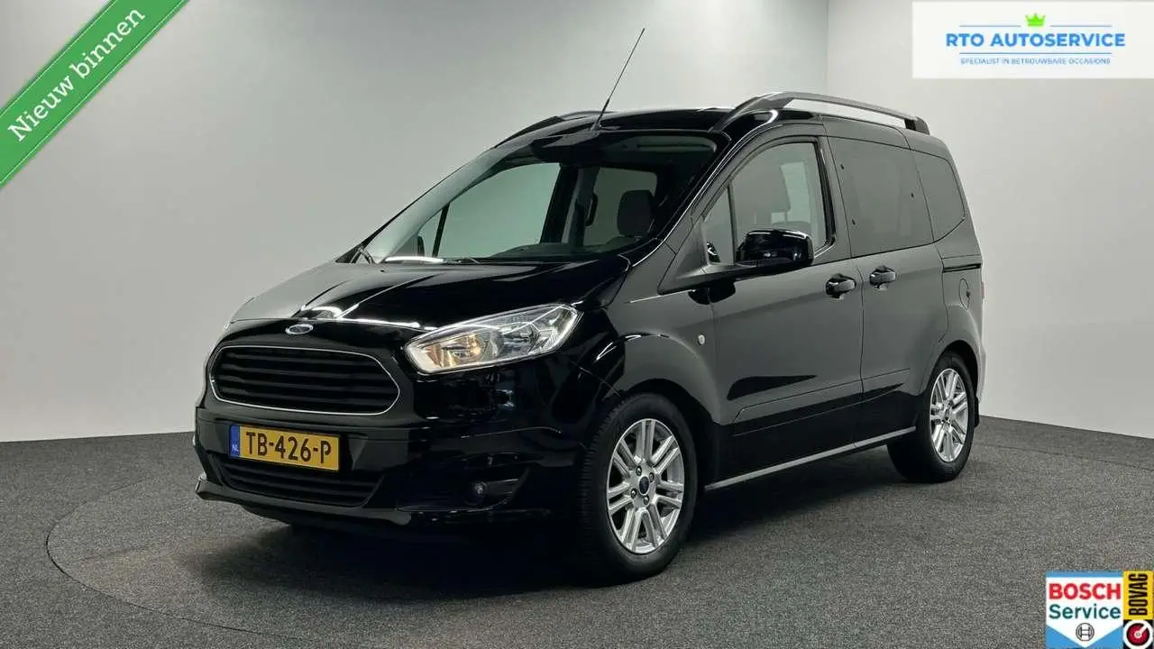 Photo 1 : Ford Tourneo 2017 Petrol