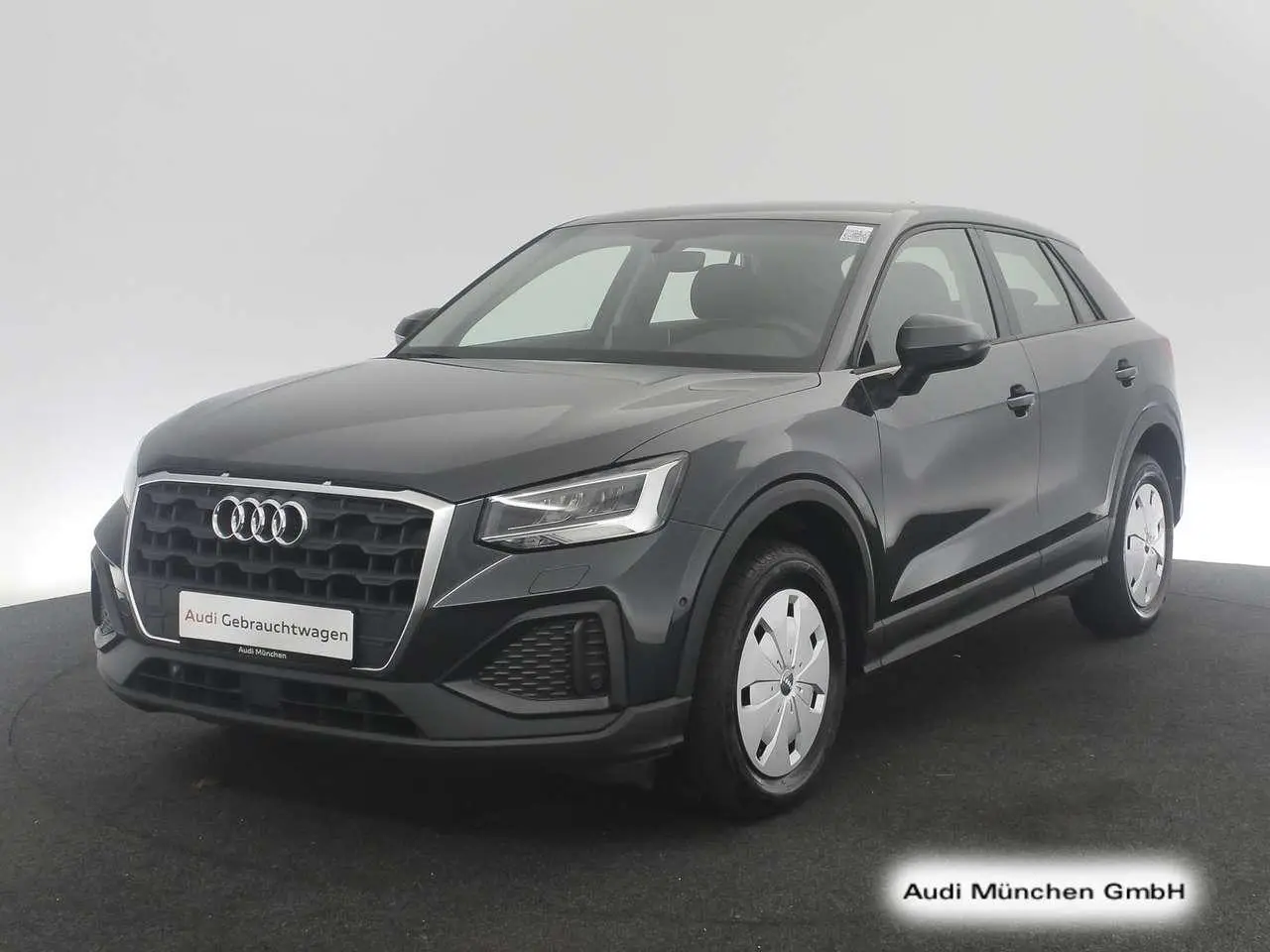 Photo 1 : Audi Q2 2021 Petrol