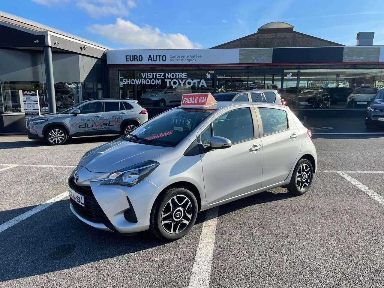 Photo 1 : Toyota Yaris 2020 Petrol