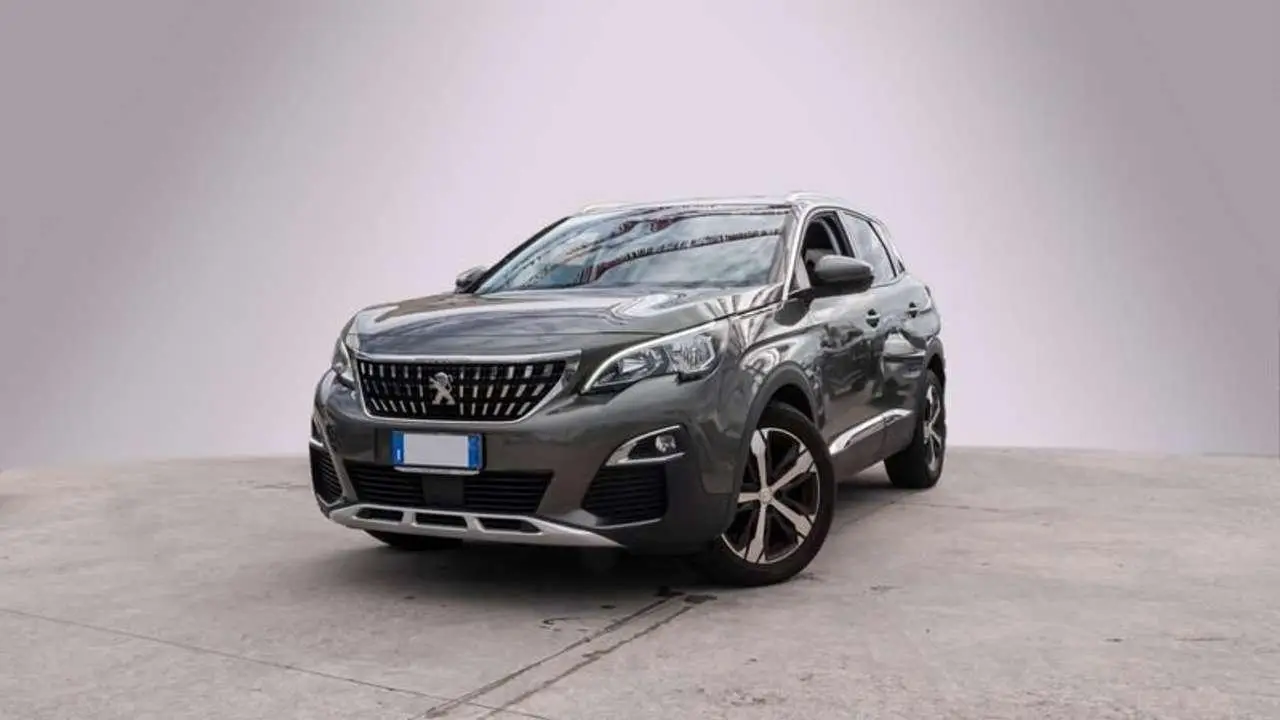 Photo 1 : Peugeot 3008 2018 Diesel