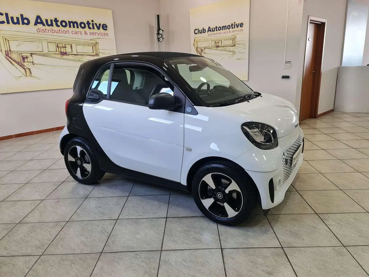 Photo 1 : Smart Fortwo 2020 Electric