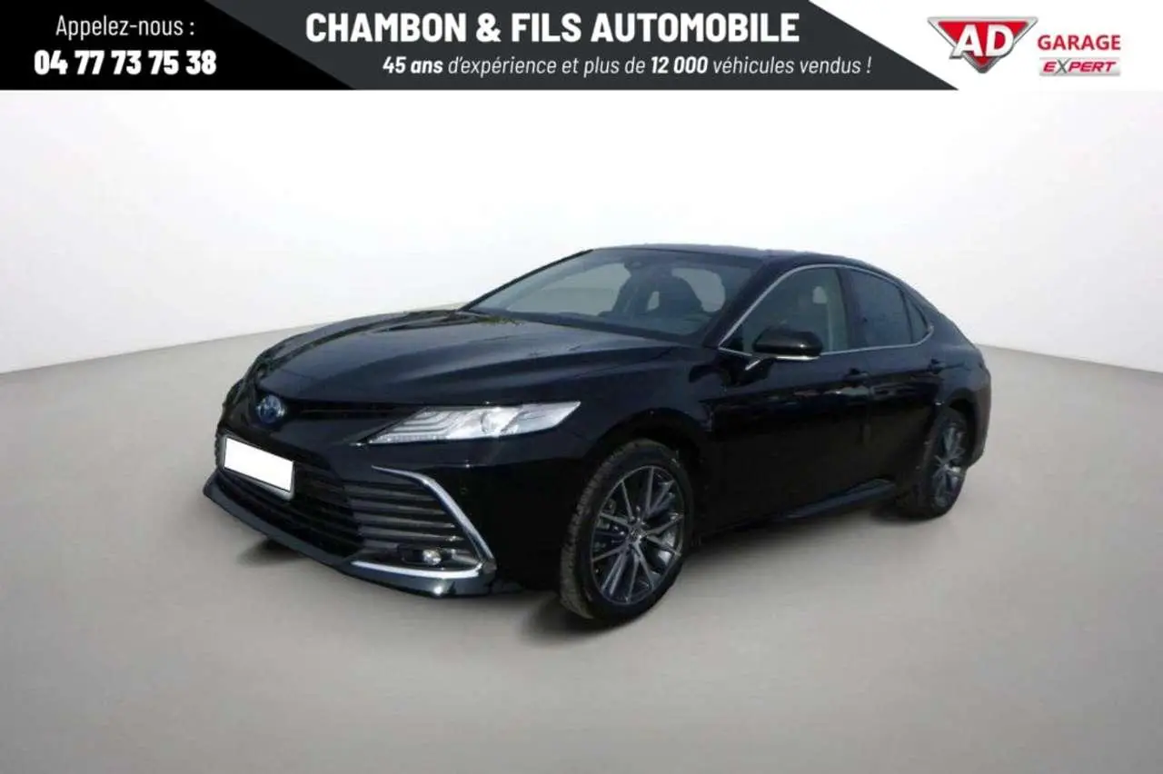 Photo 1 : Toyota Camry 2024 Autres