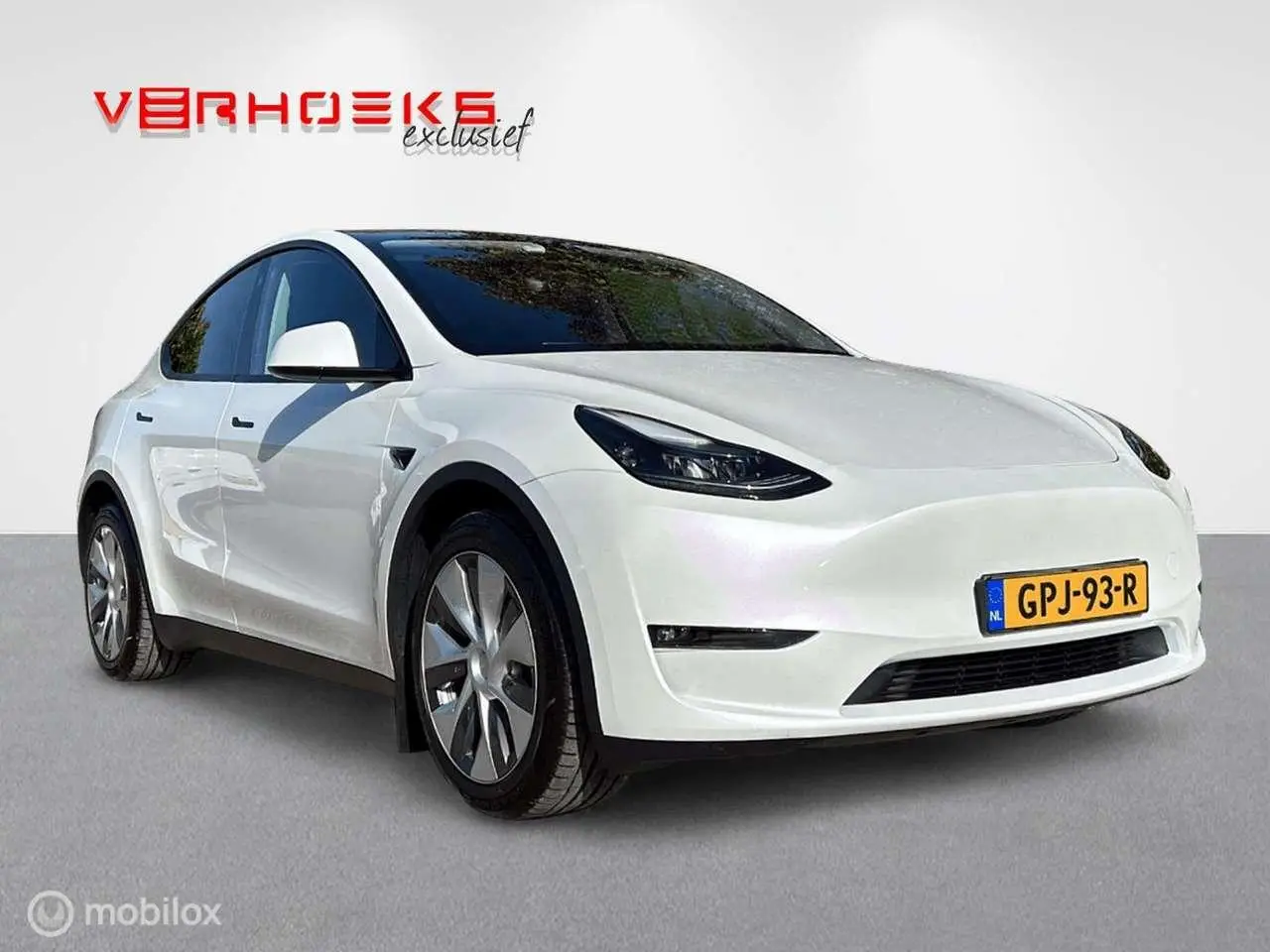 Photo 1 : Tesla Model Y 2023 Electric