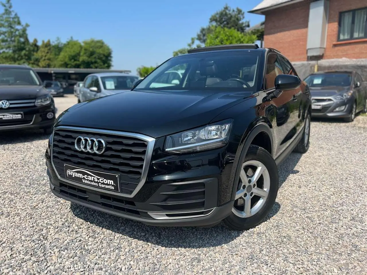 Photo 1 : Audi Q2 2018 Petrol