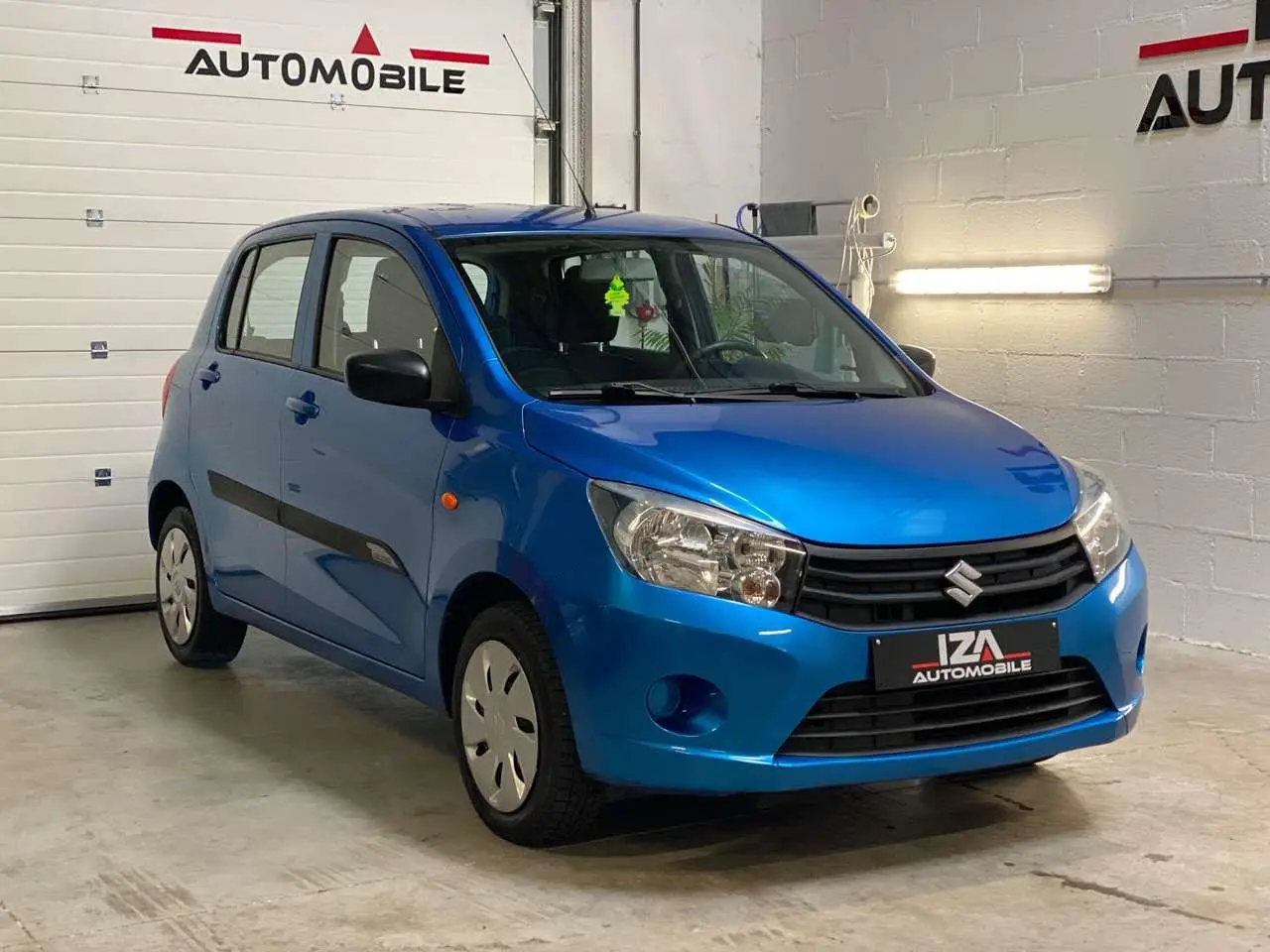 Photo 1 : Suzuki Celerio 2016 Petrol