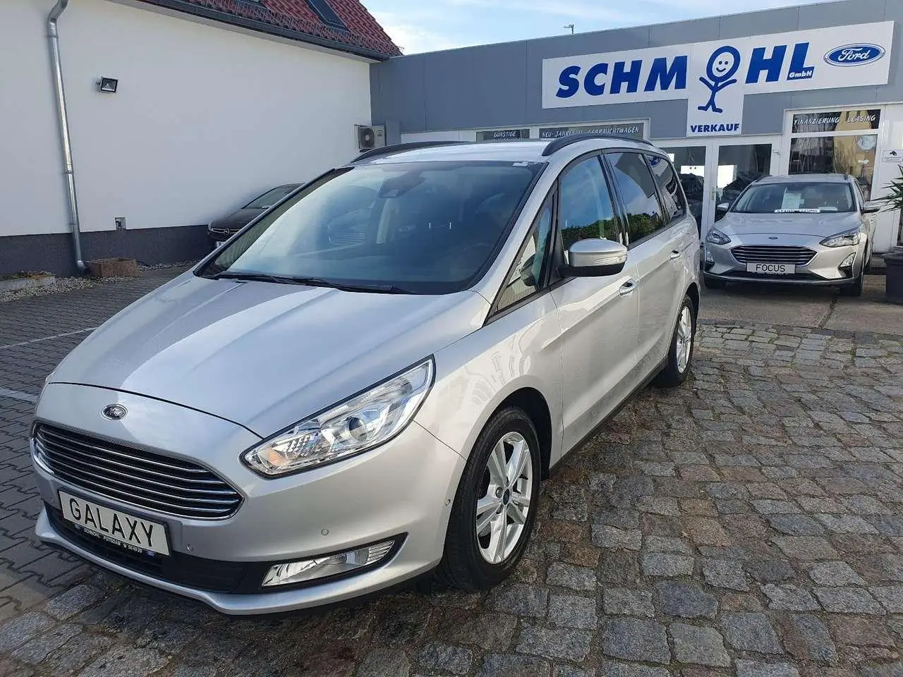 Photo 1 : Ford Galaxy 2018 Petrol