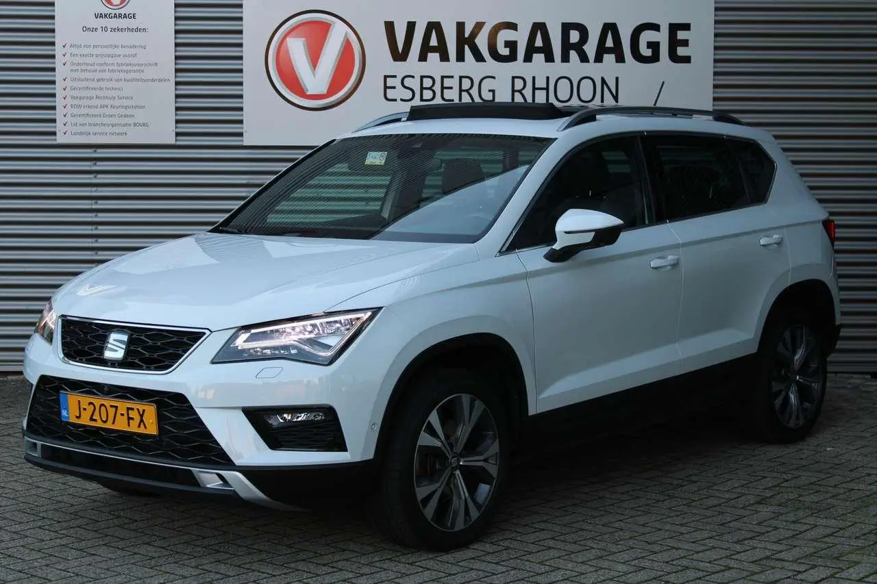 Photo 1 : Seat Ateca 2017 Petrol