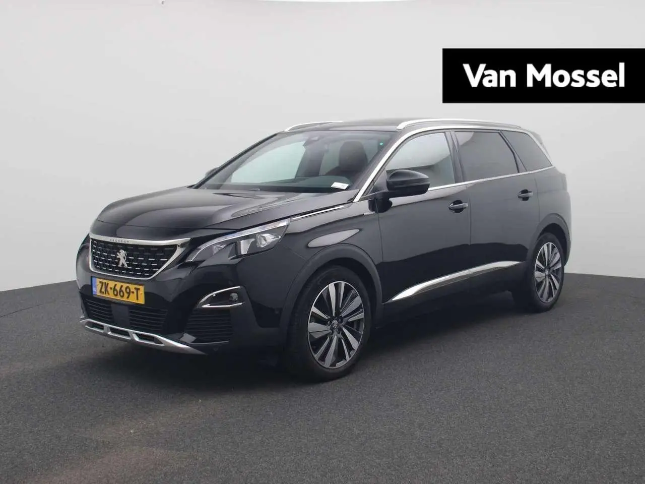 Photo 1 : Peugeot 5008 2019 Petrol