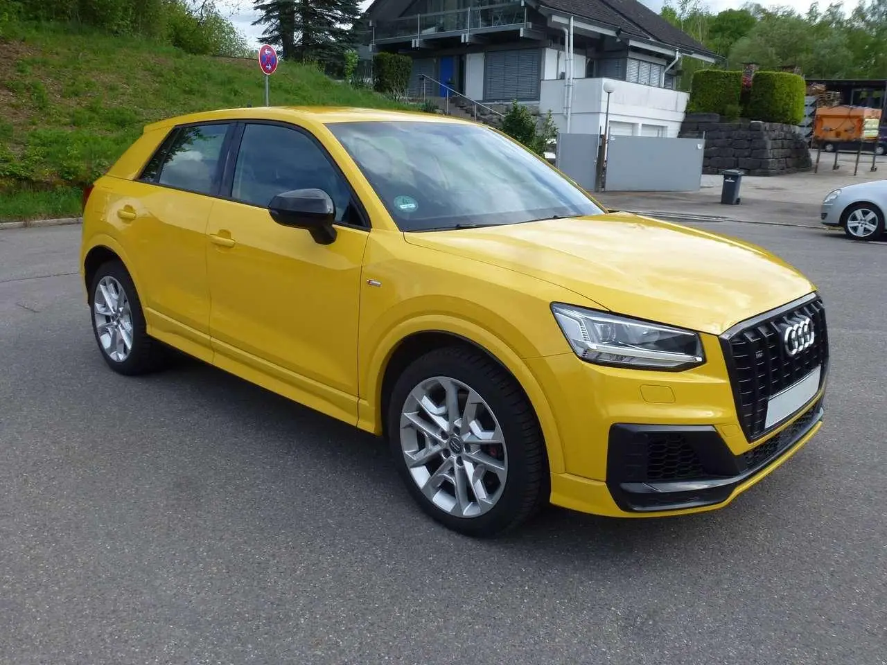 Photo 1 : Audi Sq2 2019 Essence