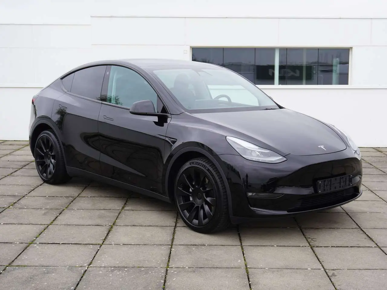 Photo 1 : Tesla Model Y 2021 Électrique