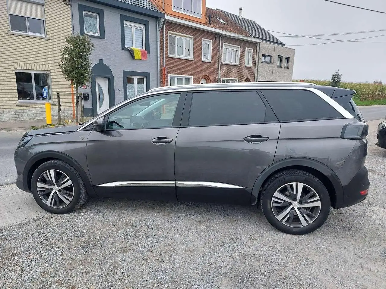 Photo 1 : Peugeot 5008 2021 Essence