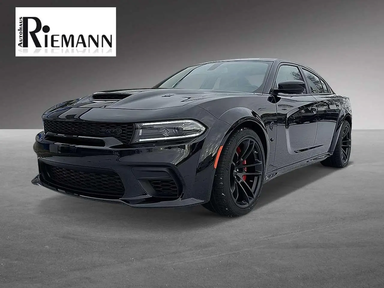 Photo 1 : Dodge Charger 2024 Petrol