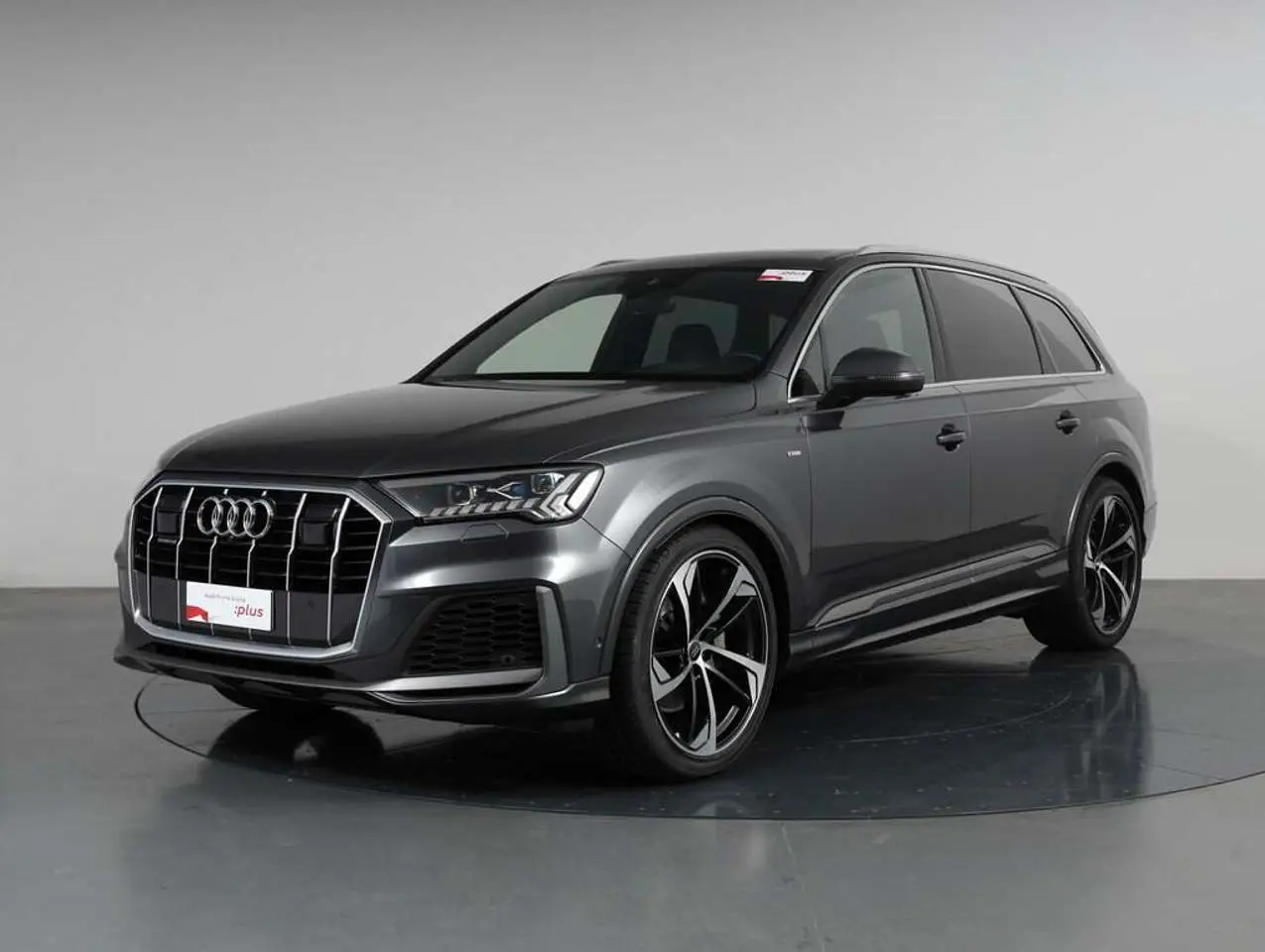 Photo 1 : Audi Q7 2019 Hybride