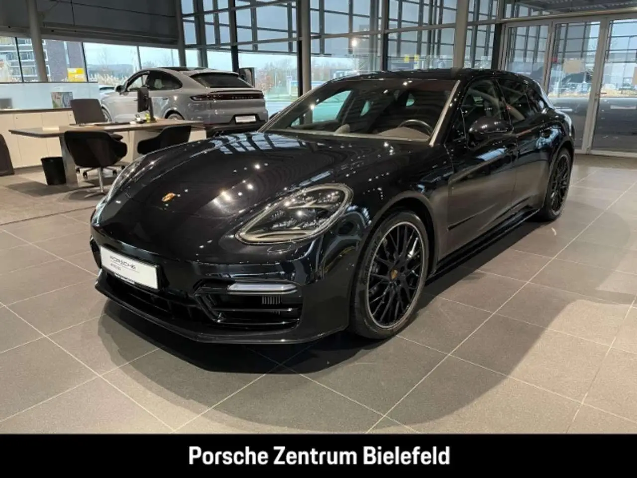 Photo 1 : Porsche Panamera 2019 Hybrid