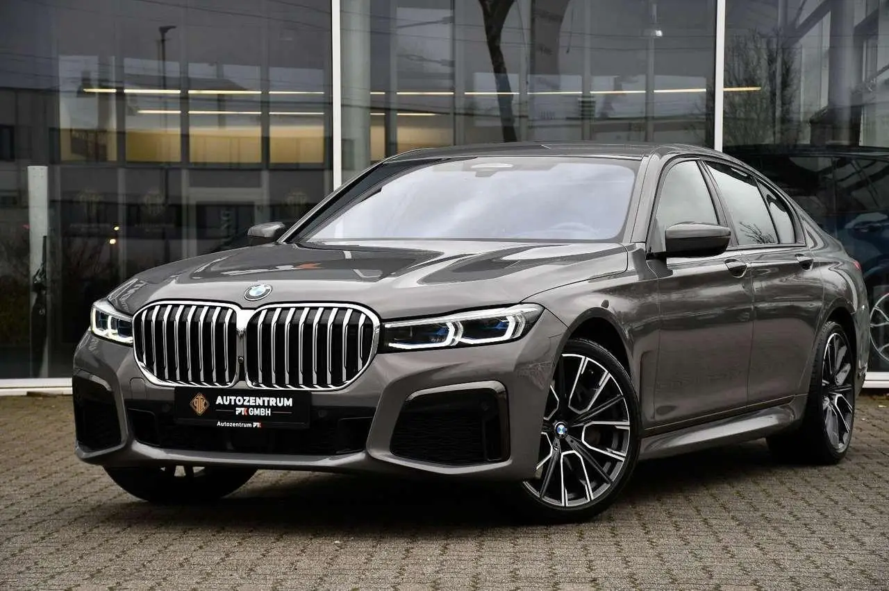 Photo 1 : Bmw Serie 7 2019 Diesel