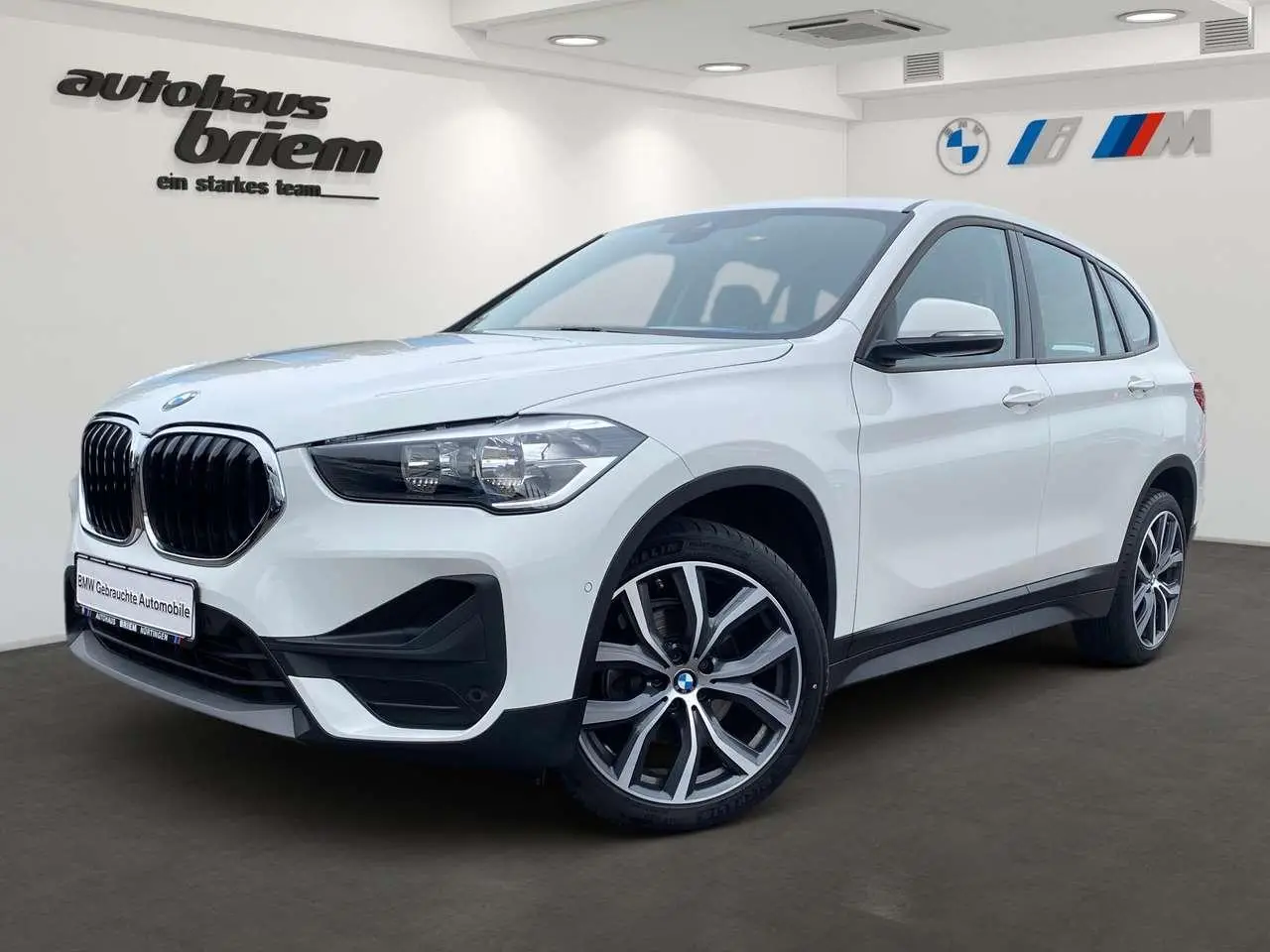 Photo 1 : Bmw X1 2021 Essence