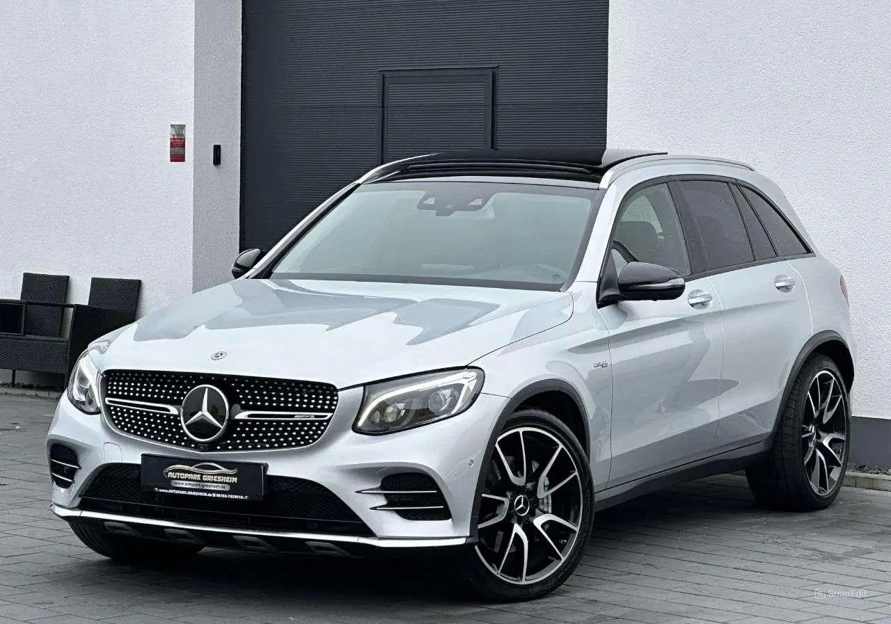 Photo 1 : Mercedes-benz Classe Glc 2017 Petrol