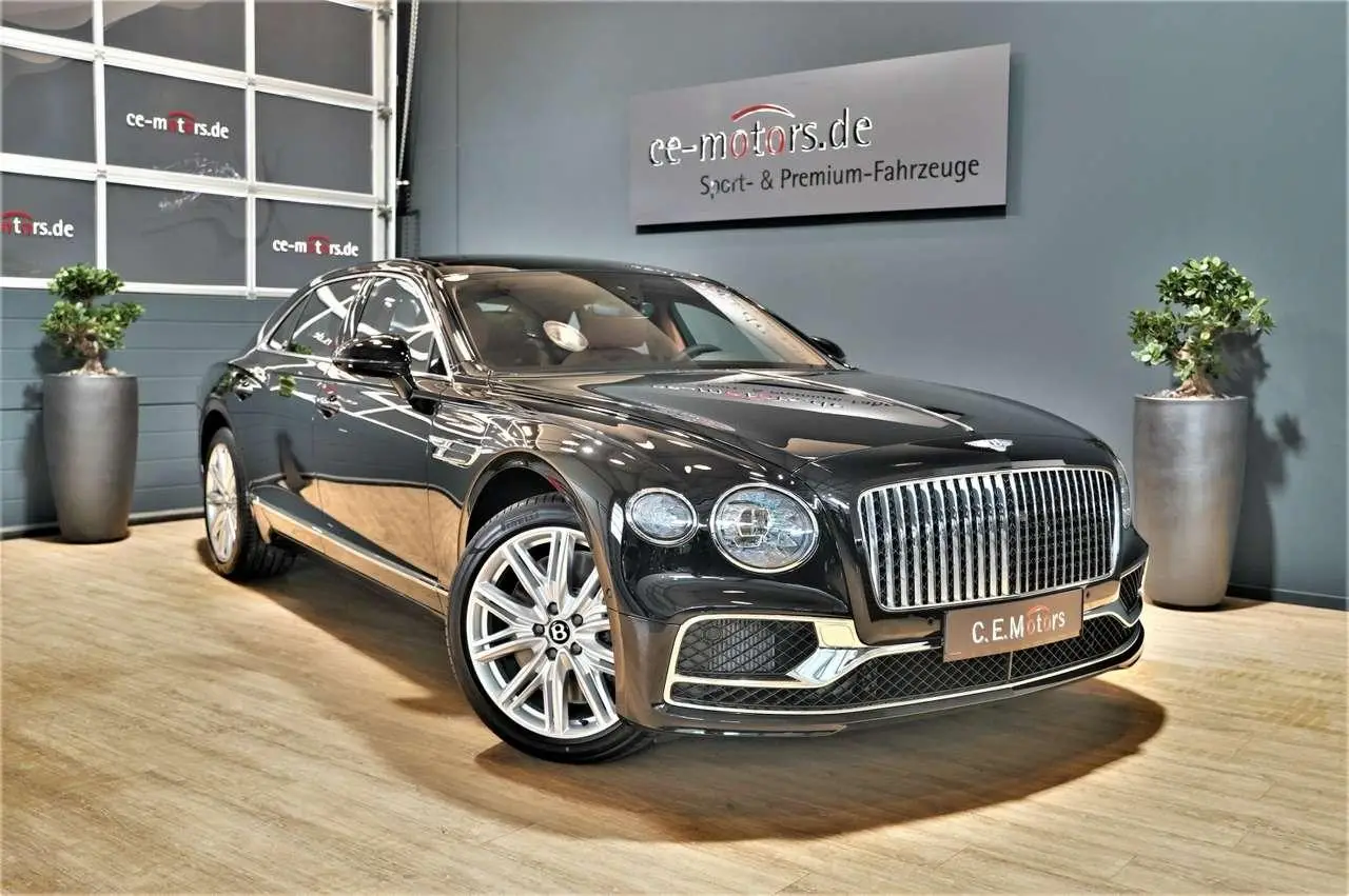 Photo 1 : Bentley Flying Spur 2023 Petrol