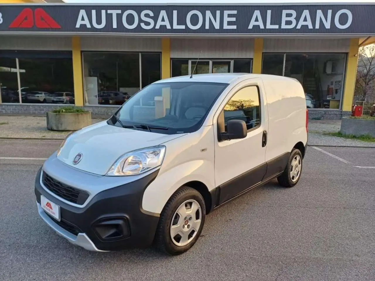 Photo 1 : Fiat Fiorino 2021 Diesel