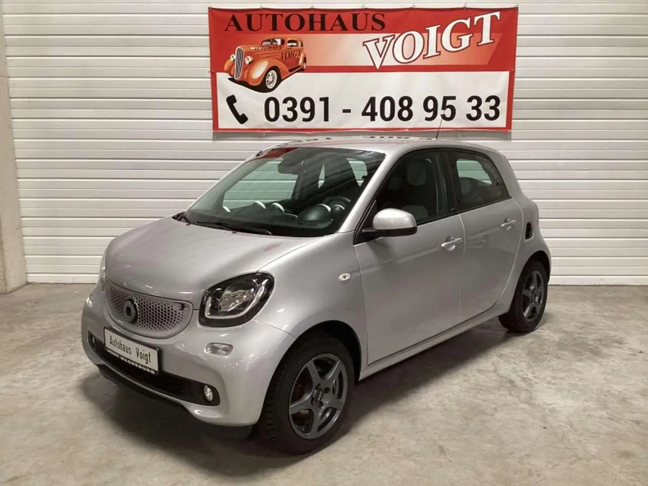 Photo 1 : Smart Forfour 2015 Petrol