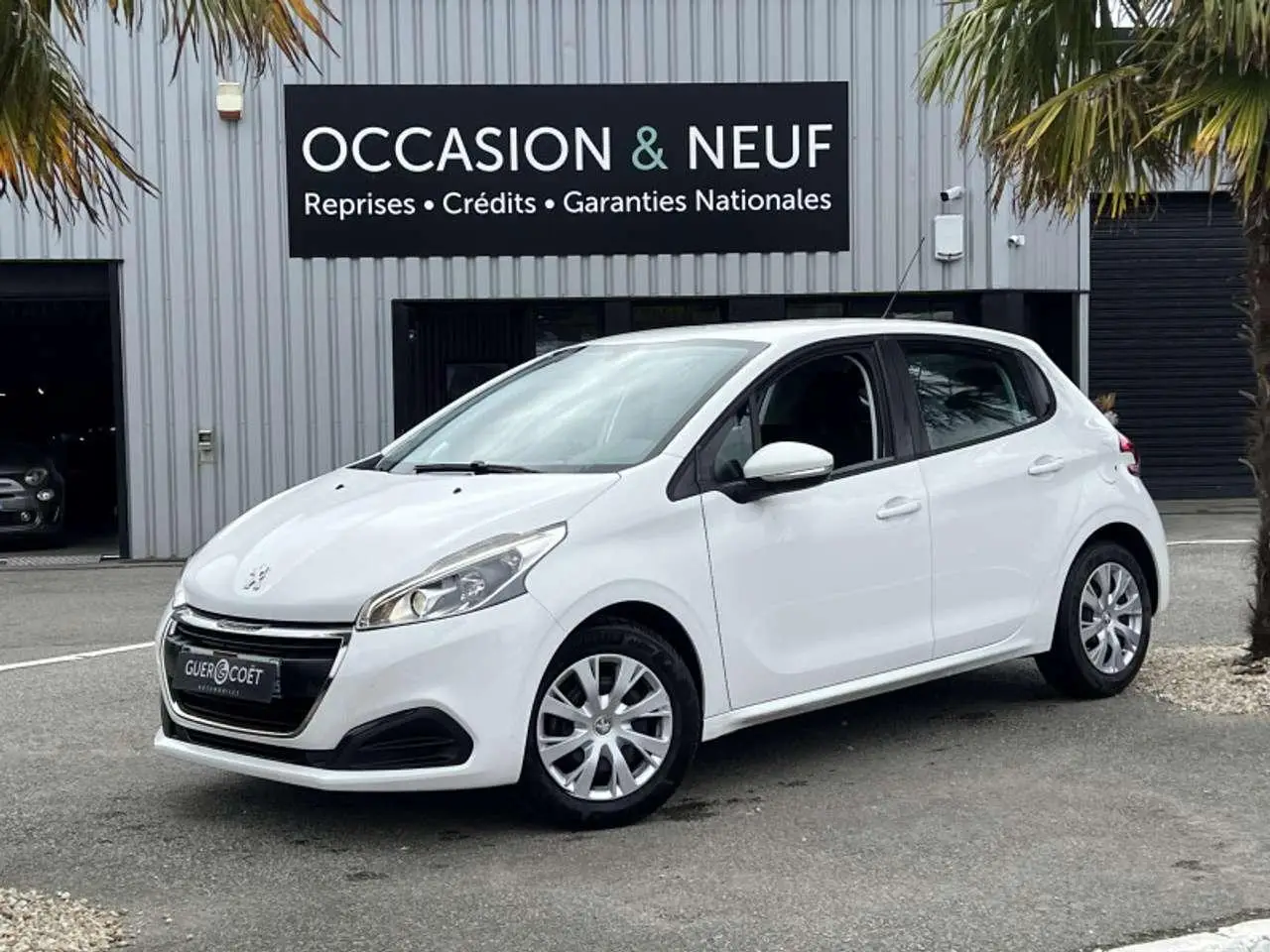 Photo 1 : Peugeot 208 2016 Diesel