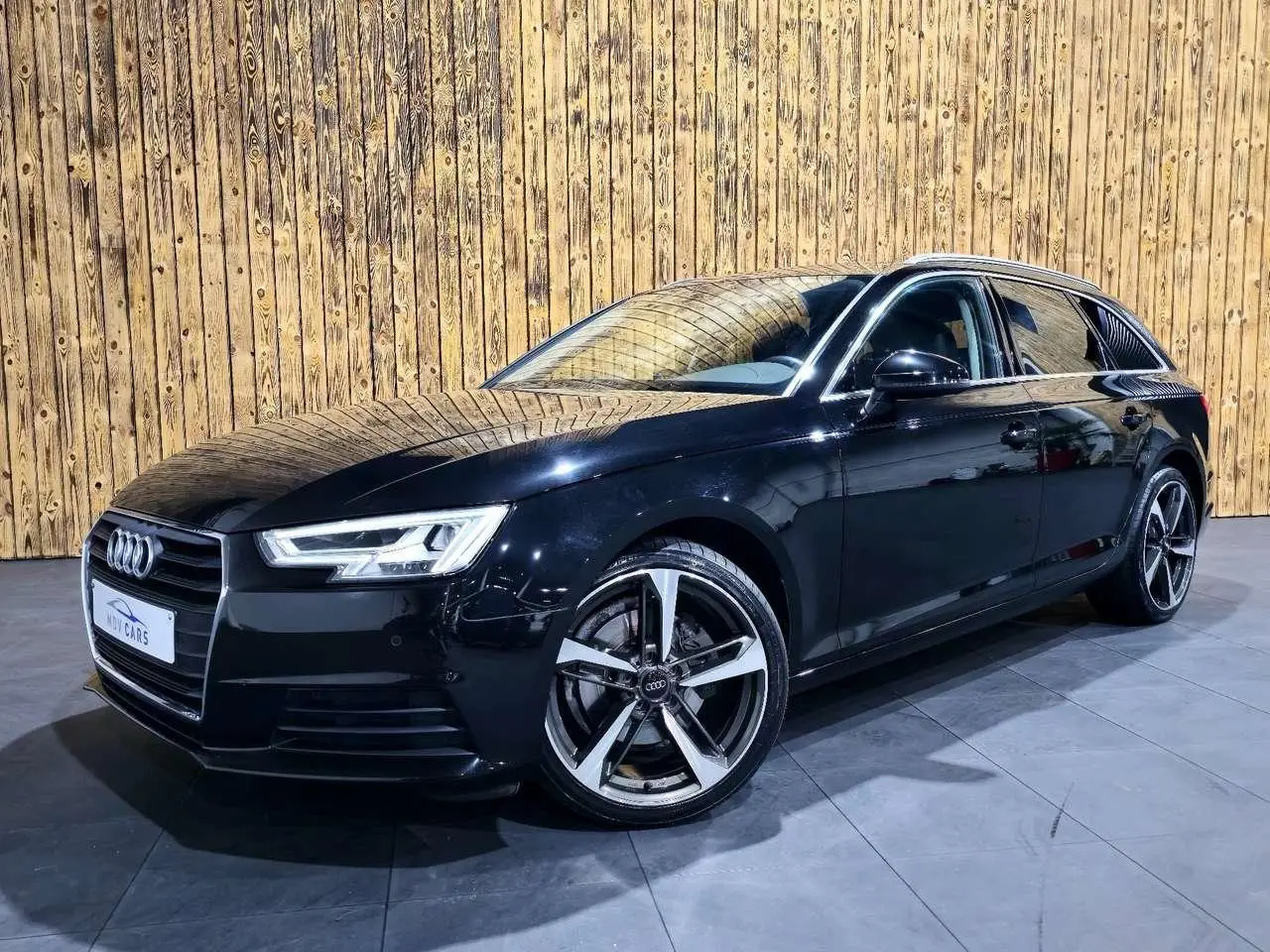 Photo 1 : Audi A4 2019 Diesel