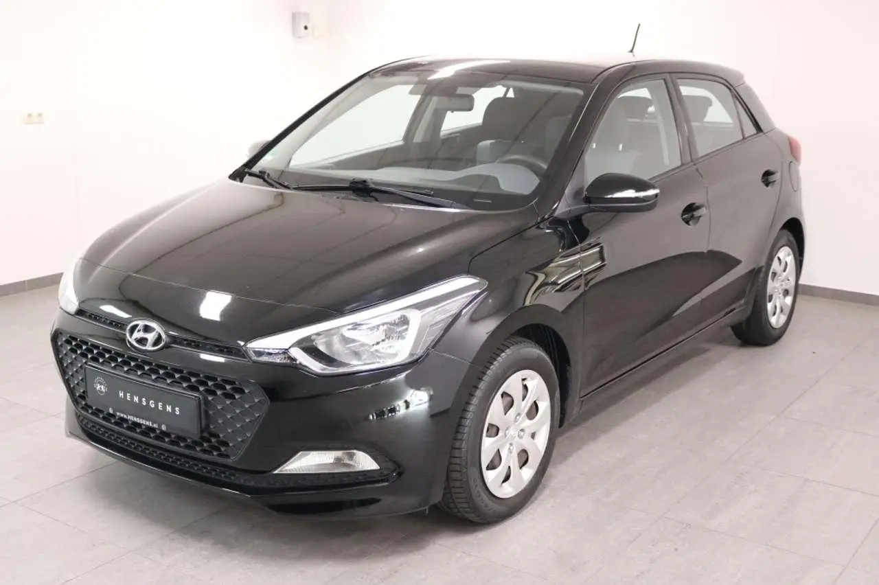 Photo 1 : Hyundai I20 2017 Petrol