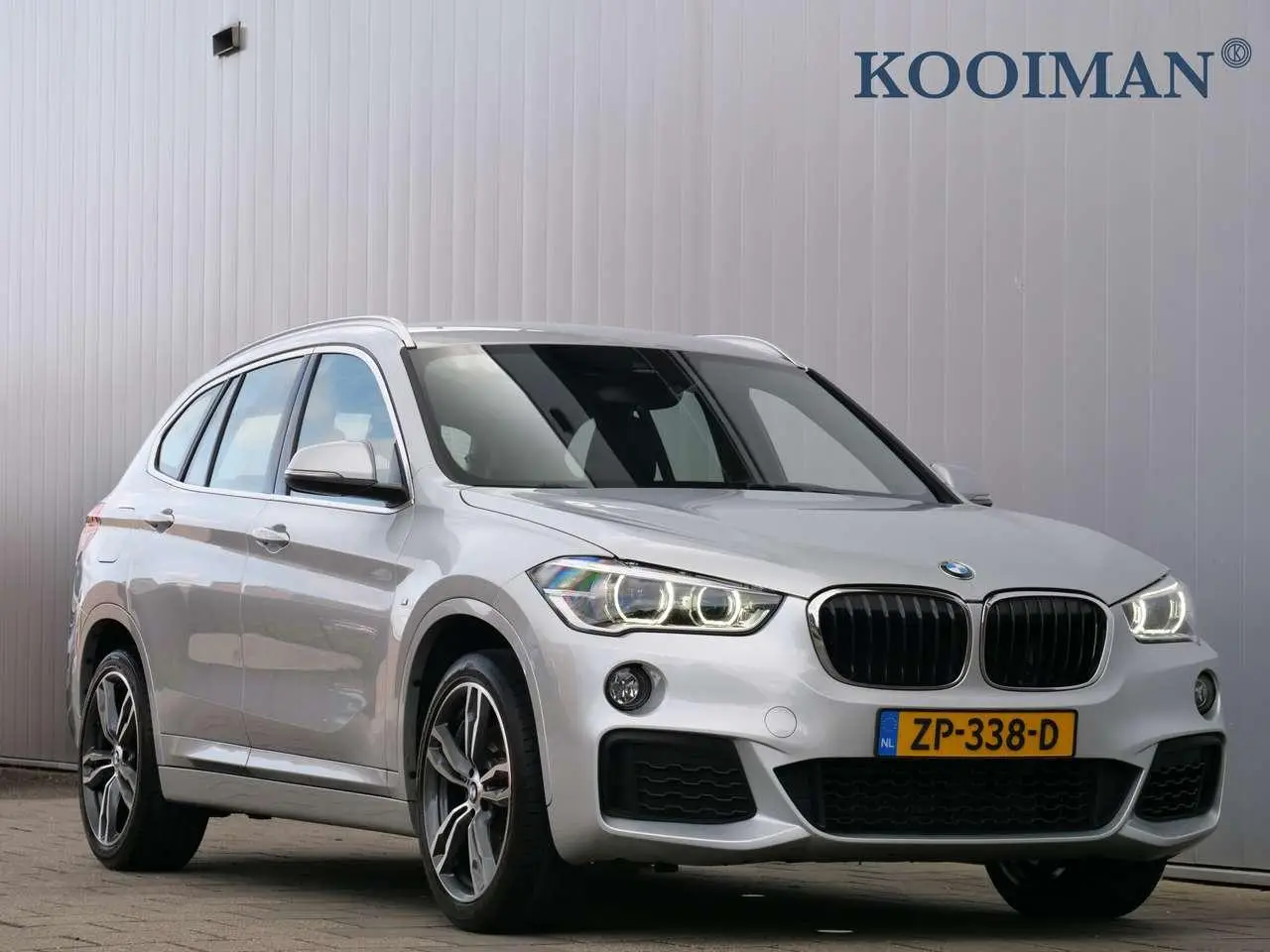 Photo 1 : Bmw X1 2019 Petrol