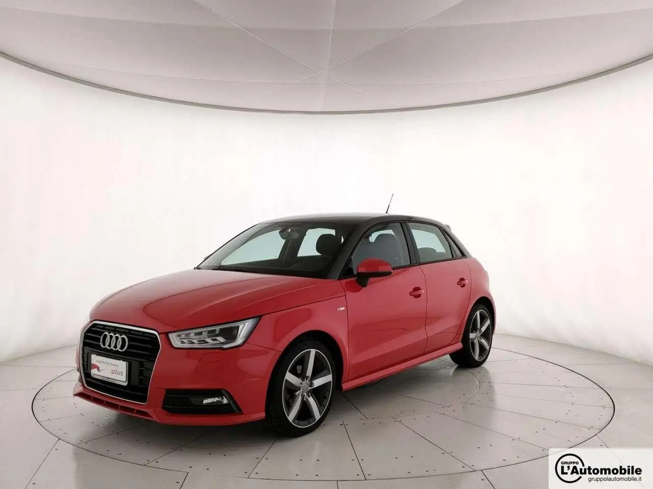 Photo 1 : Audi A1 2017 Petrol