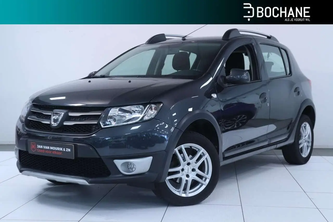 Photo 1 : Dacia Sandero 2016 Essence