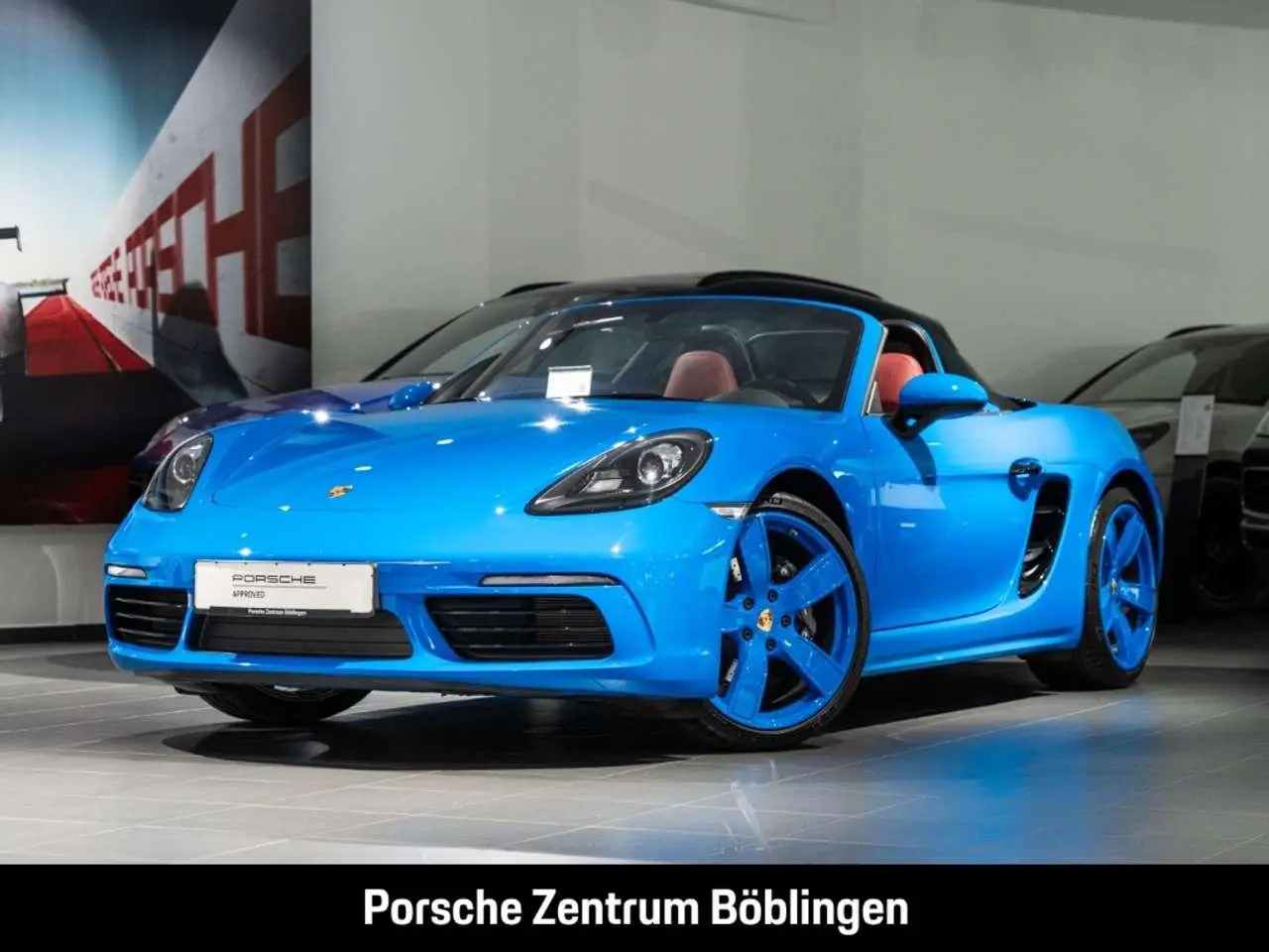 Photo 1 : Porsche Boxster 2023 Essence