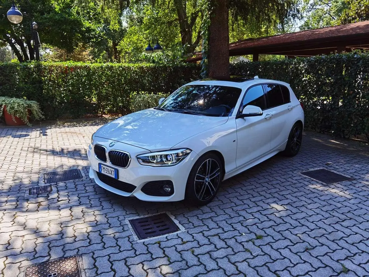 Photo 1 : Bmw Serie 1 2017 Diesel