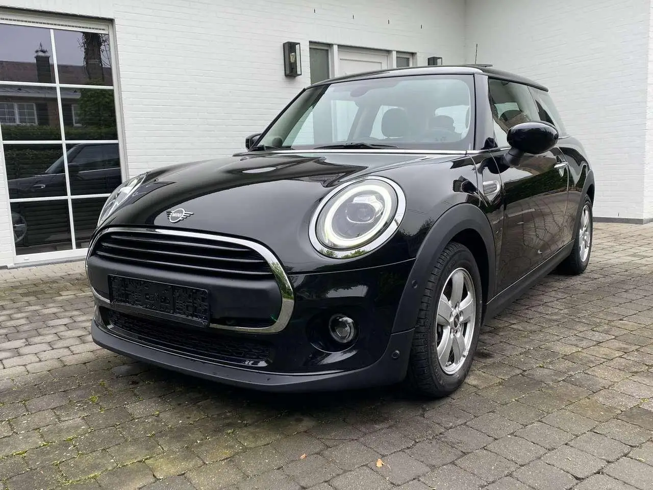 Photo 1 : Mini One 2021 Petrol