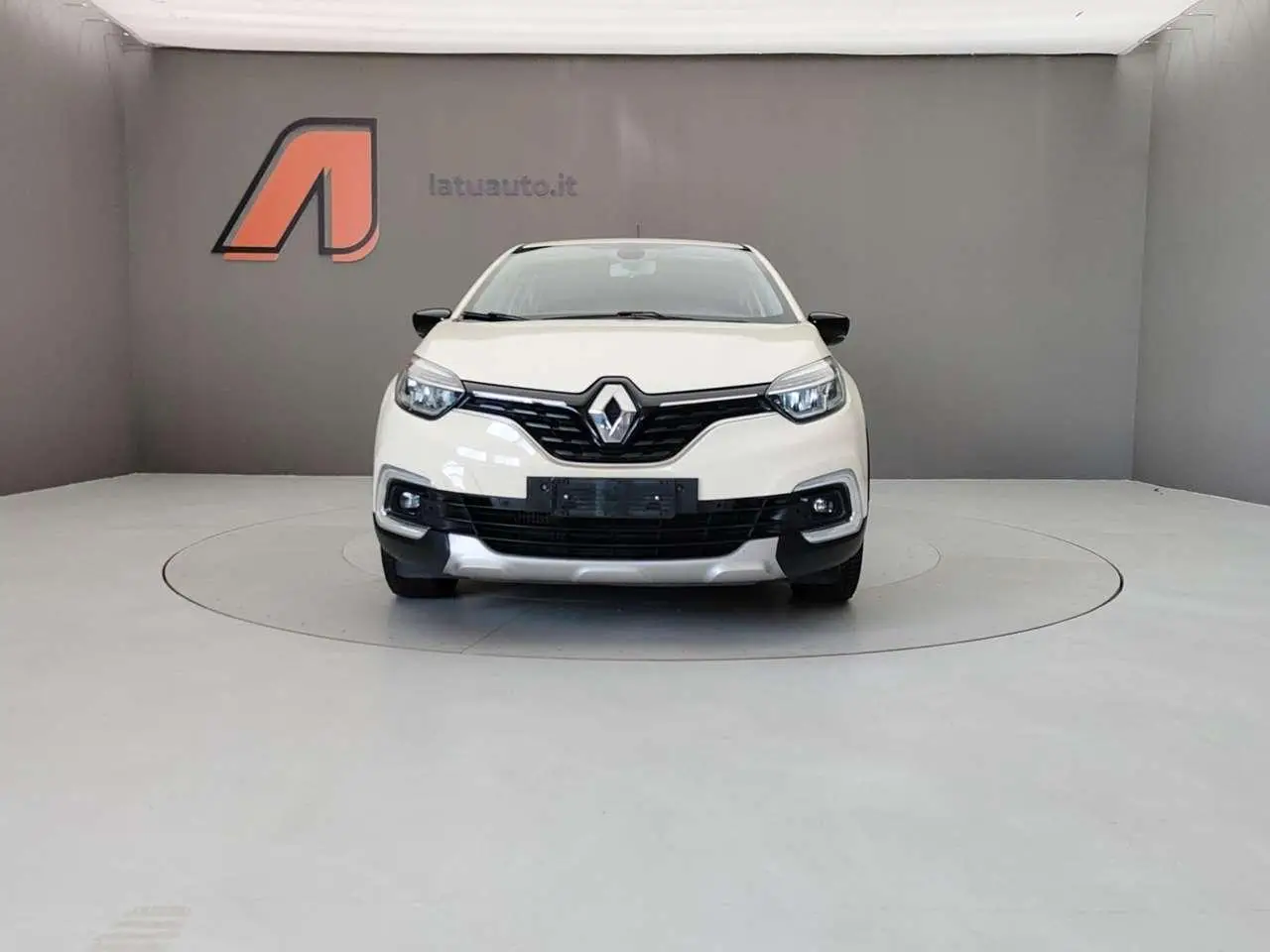 Photo 1 : Renault Captur 2018 Diesel