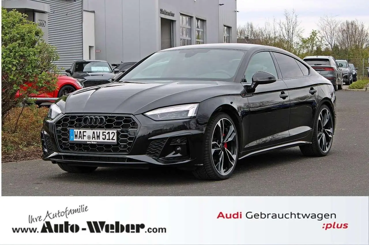 Photo 1 : Audi A5 2023 Diesel