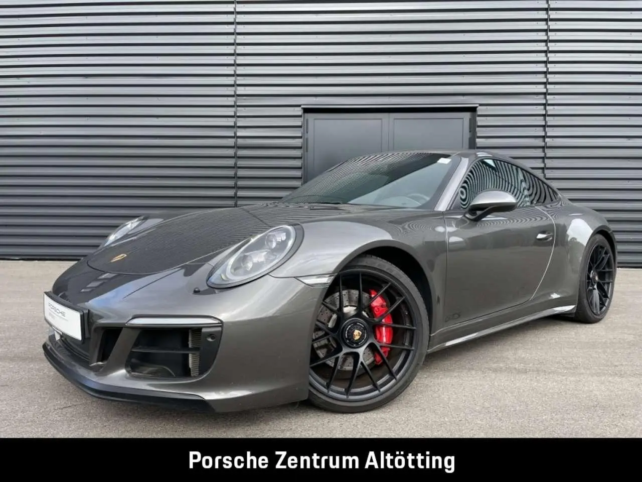 Photo 1 : Porsche 991 2018 Petrol