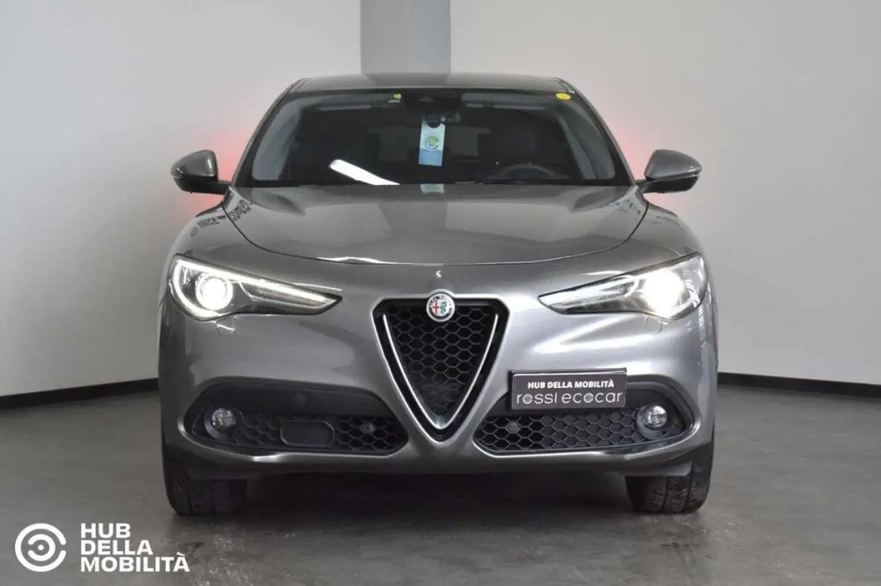 Photo 1 : Alfa Romeo Stelvio 2020 Diesel