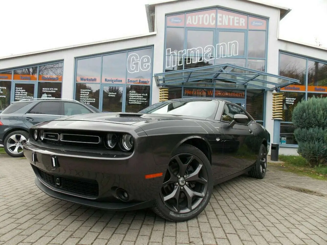 Photo 1 : Dodge Challenger 2018 Petrol