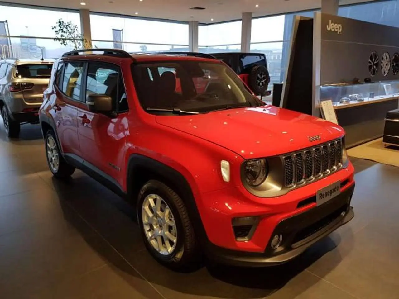 Photo 1 : Jeep Renegade 2024 Petrol