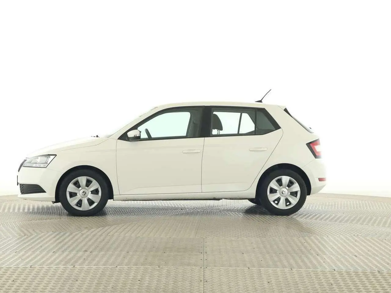 Photo 1 : Skoda Fabia 2021 Essence