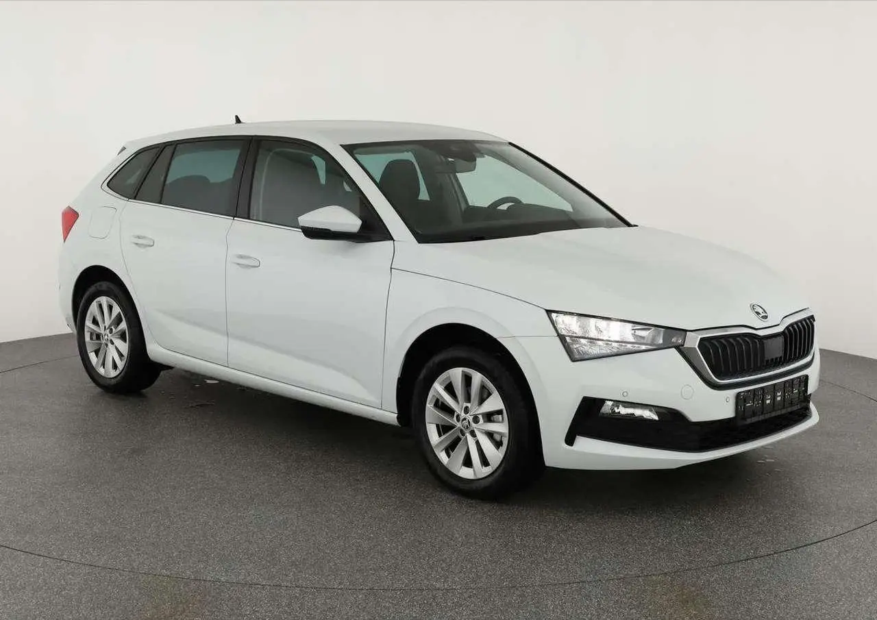 Photo 1 : Skoda Scala 2023 Petrol