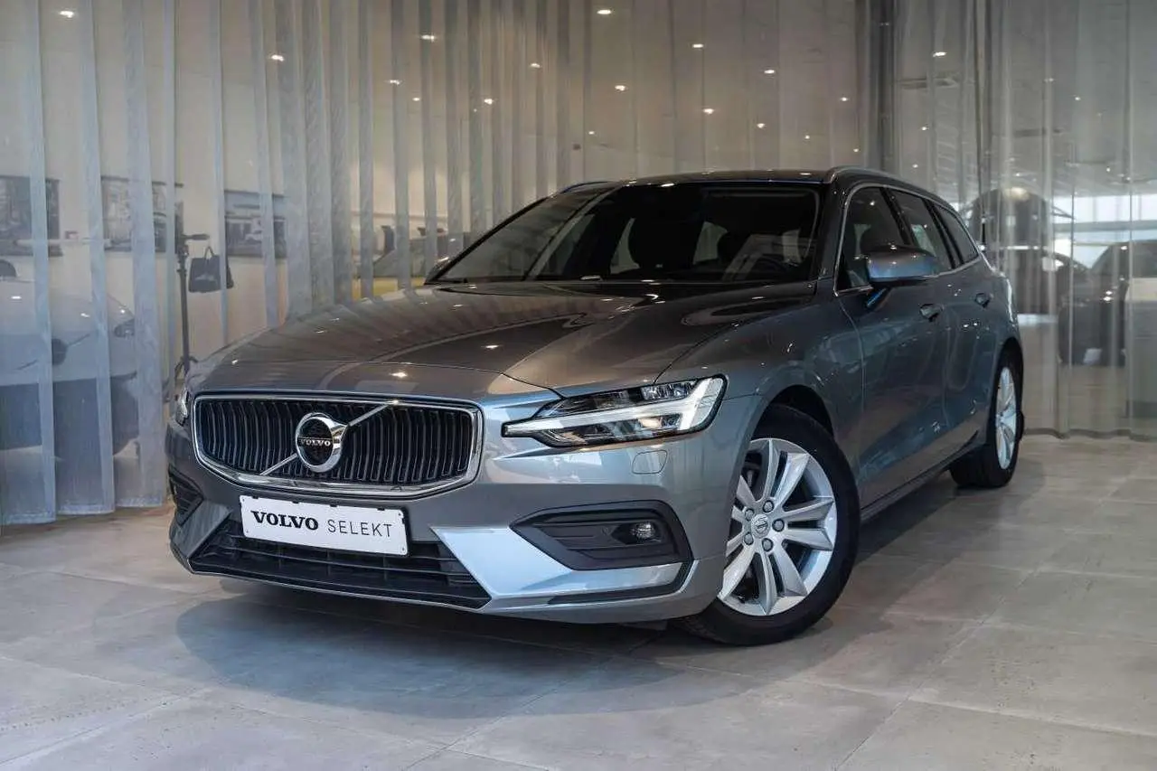 Photo 1 : Volvo V60 2020 Diesel