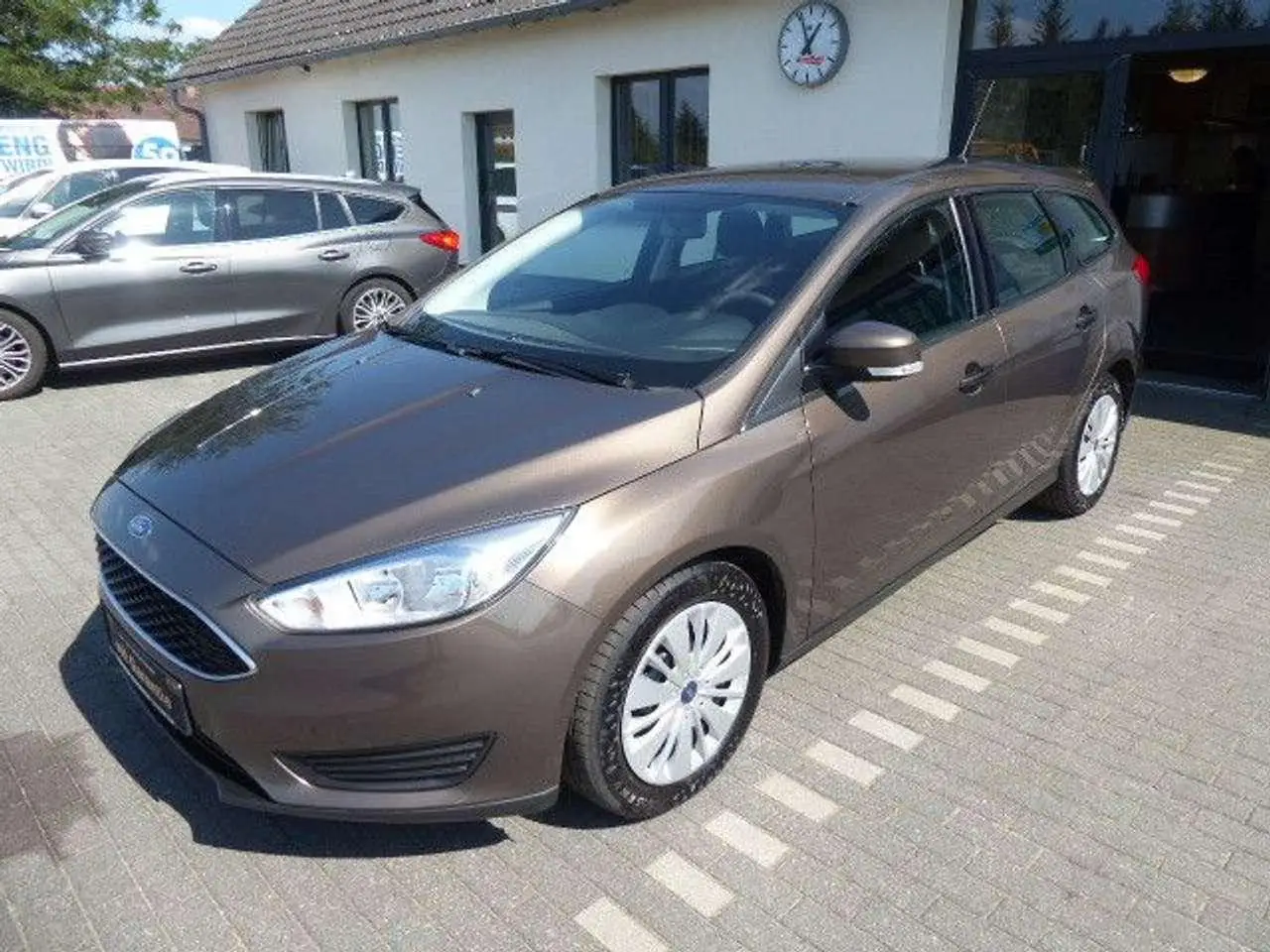 Photo 1 : Ford Focus 2016 Petrol