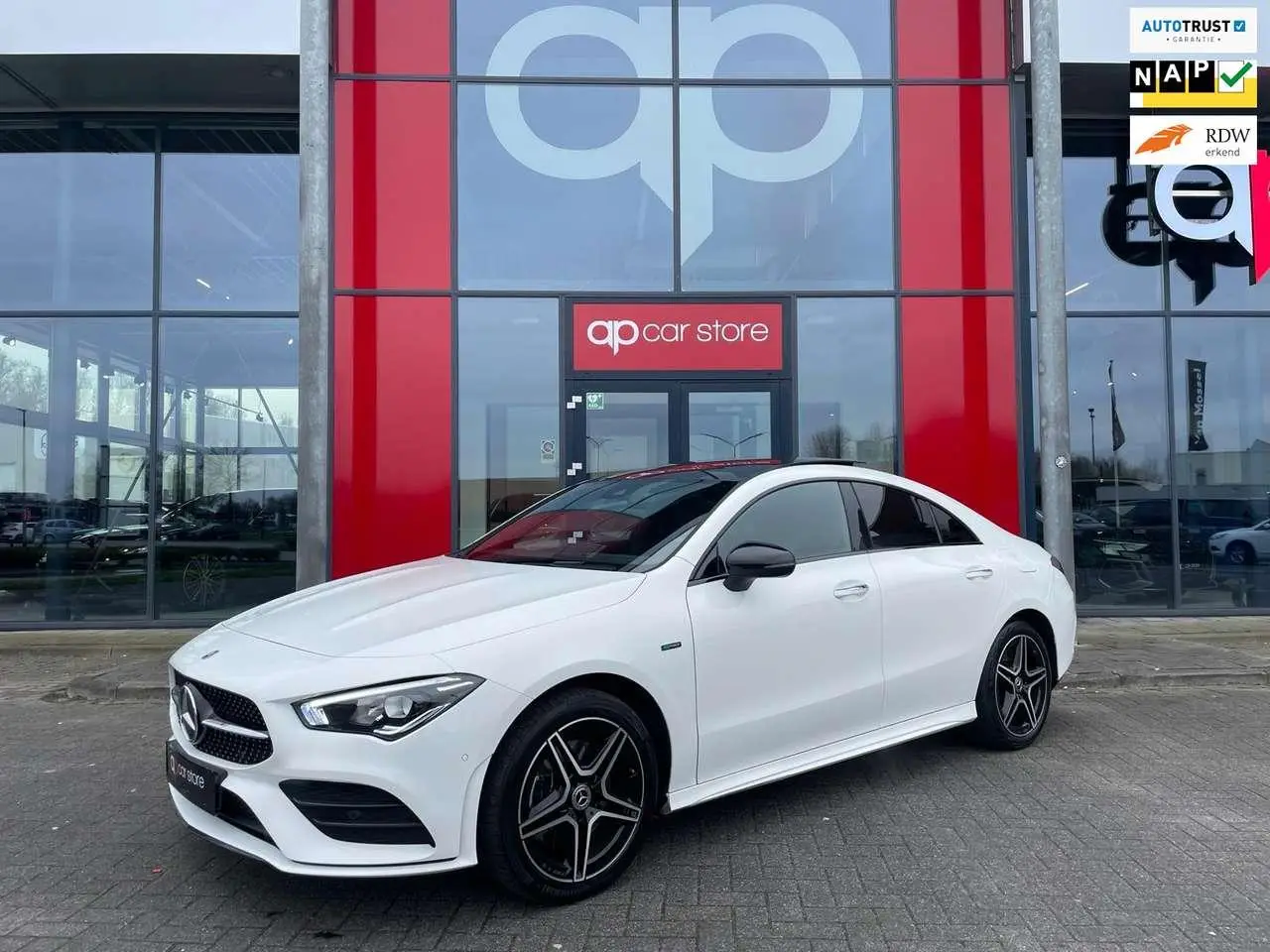 Photo 1 : Mercedes-benz Classe Cla 2020 Hybride