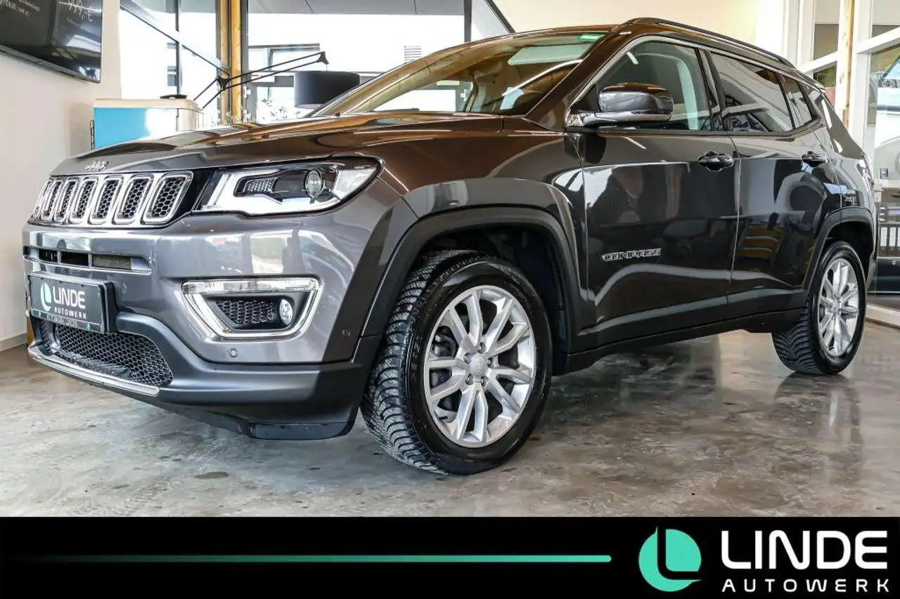 Photo 1 : Jeep Compass 2020 Essence