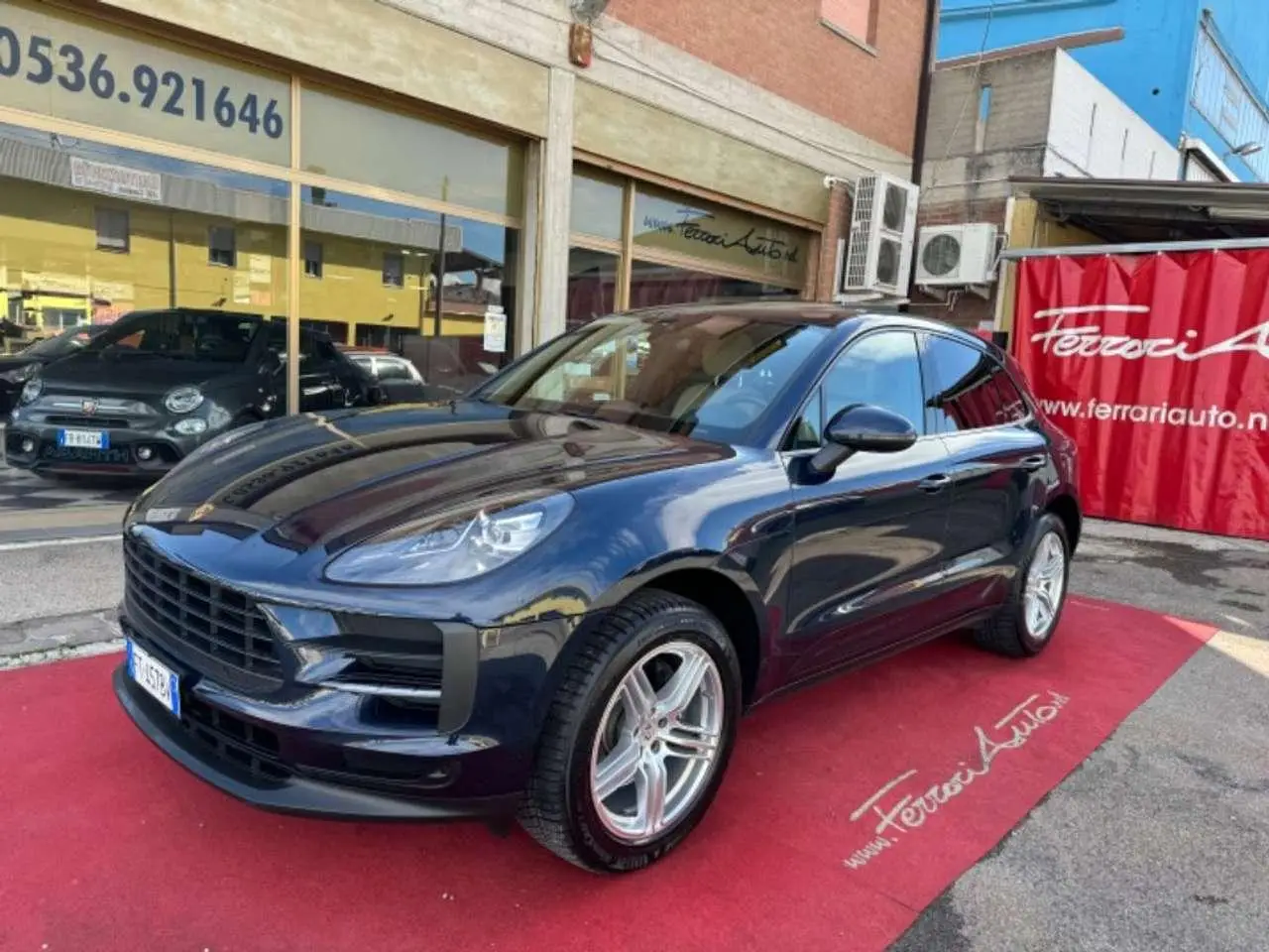 Photo 1 : Porsche Macan 2019 Essence