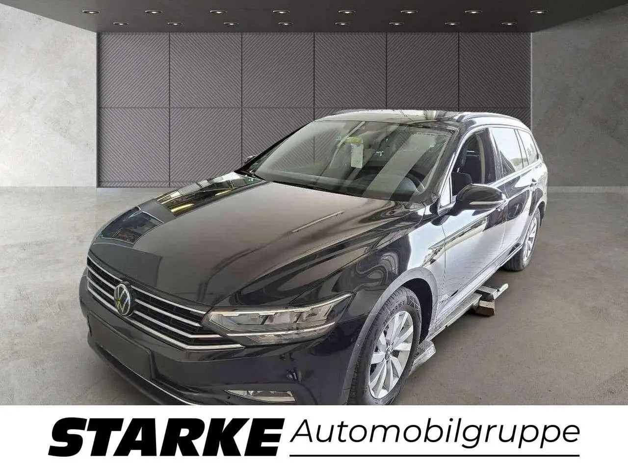 Photo 1 : Volkswagen Passat 2021 Essence