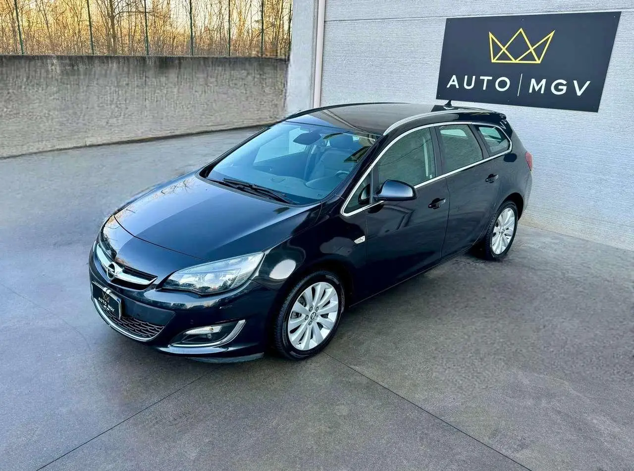 Photo 1 : Opel Astra 2015 GPL